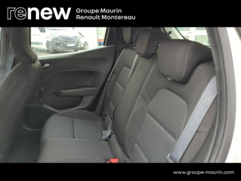 Photo 19 du bon plan RENAULT Clio 1.6 E-Tech hybride 145ch Equilibre occasion à 17490 €