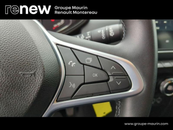 Photo 22 du bon plan RENAULT Clio 1.6 E-Tech hybride 145ch Equilibre occasion à 17490 €