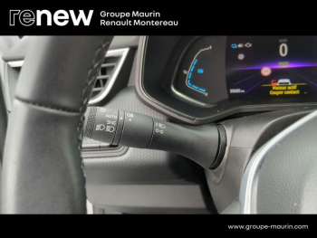 Photo 25 du bon plan RENAULT Clio 1.6 E-Tech hybride 145ch Equilibre occasion à 17490 €