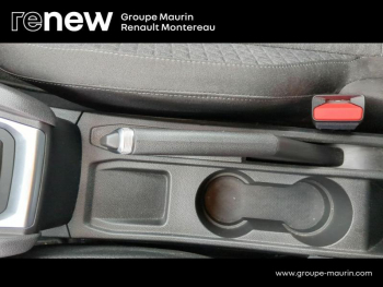 Photo 30 du bon plan RENAULT Clio 1.6 E-Tech hybride 145ch Equilibre occasion à 17490 €