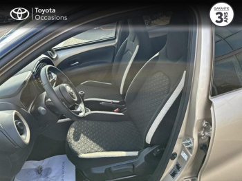 Photo 11 du bon plan TOYOTA Aygo X 1.0 VVT-i 72ch Design MY23 occasion à 14990 €