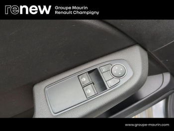 Photo 18 du bon plan RENAULT Clio 1.6 E-Tech 140ch Business -21 occasion à 14591 €