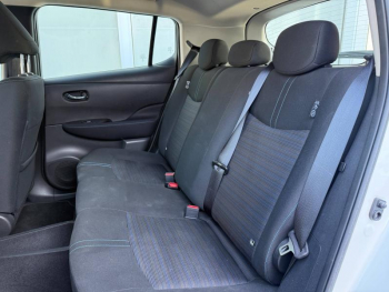 Photo 28 du bon plan NISSAN Leaf 150ch 40kWh N-Connecta 22 occasion à 15890 €