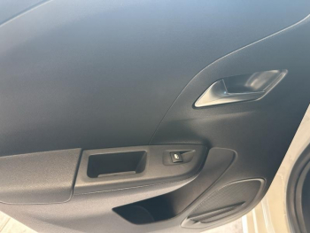 Photo 10 du bon plan OPEL Corsa 1.2 Turbo 100ch GS occasion à 16990 €