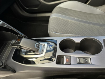 Photo 25 du bon plan PEUGEOT 2008 1.5 BlueHDi 130ch S&S Allure EAT8 125g occasion à 16290 €