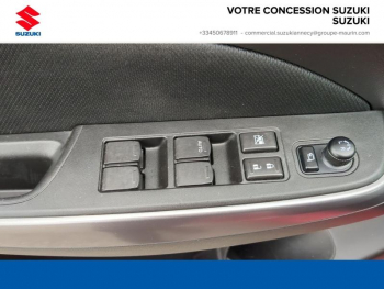 Photo 10 du bon plan SUZUKI Swift 1.2 Dualjet Hybrid 83ch Pack AllGrip occasion à 14890 €