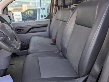 Photo 3 du bon plan FORD Transit Custom Fg VUL 290 L1H1 2.0 EcoBlue 185 S&S Sport BVA6 occasion à 25990 €