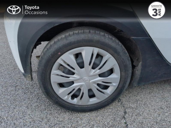 Photo 16 du bon plan TOYOTA Aygo X 1.0 VVT-i 72ch Dynamic occasion à 12990 €