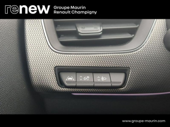 Photo 19 du bon plan RENAULT Arkana 1.6 E-Tech hybride 145ch Techno -22 occasion à 21400 €