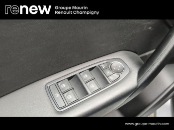 ddf-core-media-1yhuhS560517_18.jpg Photo 18 du bon plan RENAULT Captur 1.0 TCe 100ch Zen GPL - 20 occasion à 13790 €