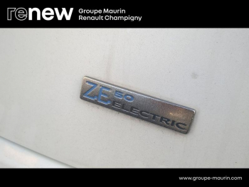 Photo 34 du bon plan RENAULT Zoe Intens charge normale R135 occasion à 10490 €