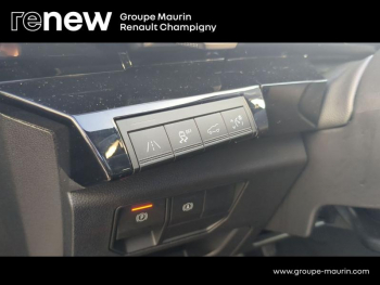 Photo 21 du bon plan RENAULT Austral 1.2 E-Tech full hybrid 200ch Iconic- 23 occasion à 31990 €