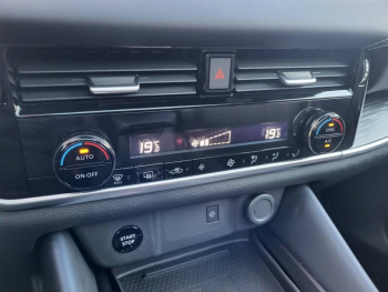 Photo 30 du bon plan NISSAN Qashqai e-POWER 190ch Tekna 2022 occasion à 30990 €