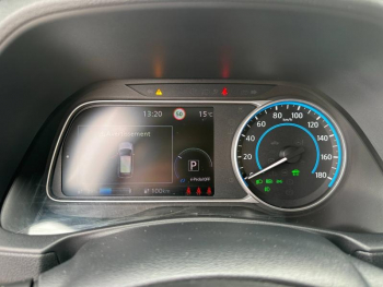 ddf-core-media-uumk2q2023114_14.jpg Photo 14 du bon plan NISSAN Leaf 150ch 40kWh N-Connecta 22 occasion à 15990 €