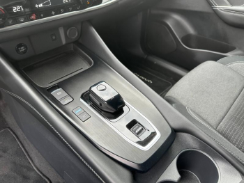 Photo 15 du bon plan NISSAN Qashqai e-POWER 190ch N-Connecta 2022 occasion à 26990 €