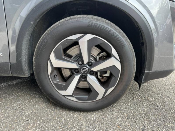 Photo 18 du bon plan NISSAN Qashqai e-POWER 190ch N-Connecta 2022 occasion à 26990 €