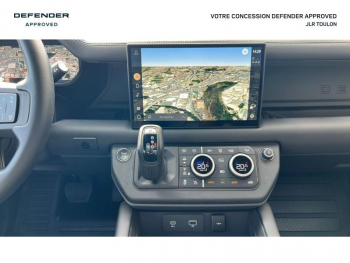 Photo 12 du bon plan LAND-ROVER Defender 110 2.0 P400e X-Dynamic HSE occasion à 95900 €
