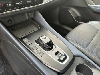 Photo 15 du bon plan NISSAN Qashqai e-POWER 190ch Tekna 2022 occasion à 28995 €
