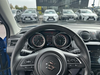 Photo 13 du bon plan SUZUKI Swift 1.2 Dualjet Hybrid 83ch Pack Auto occasion à 17490 €