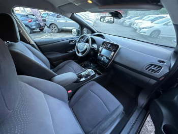 Photo 11 du bon plan NISSAN Leaf 109ch 24kWh Acenta occasion à 6990 €