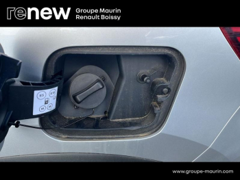 Photo 15 du bon plan RENAULT Captur 1.6 E-Tech Plug-in 160ch Intens occasion à 18450 €
