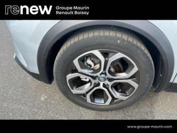 Photo 17 du bon plan RENAULT Captur 1.6 E-Tech Plug-in 160ch Intens occasion à 18450 €