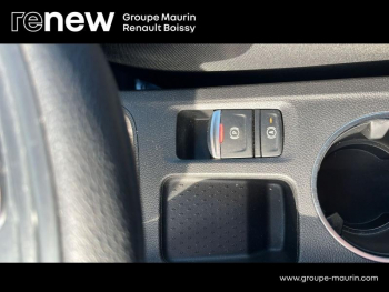 Photo 30 du bon plan RENAULT Captur 1.6 E-Tech Plug-in 160ch Intens occasion à 18450 €