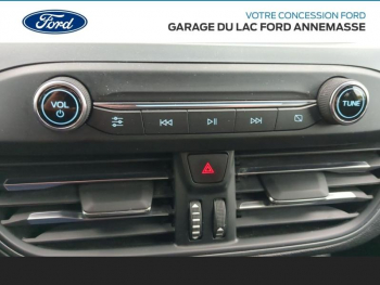 Photo 22 du bon plan FORD Focus 1.0 Flexifuel mHEV 125ch ST-Line Style occasion à 20490 €
