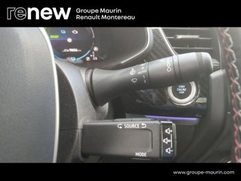 Photo 23 du bon plan RENAULT Arkana 1.6 E-Tech 145ch RS Line -21B occasion à 18600 €