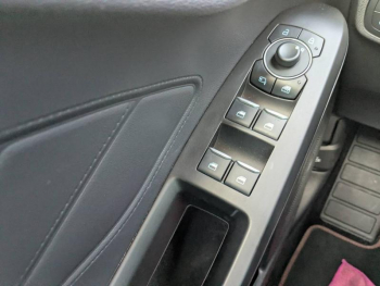 Photo 17 du bon plan FORD Focus 1.0 EcoBoost mHEV 125ch ST-Line X occasion à 26690 €