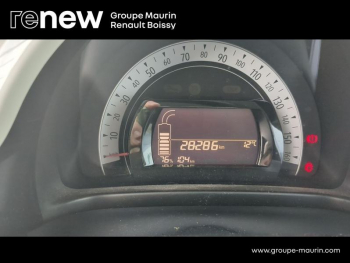 Photo 9 du bon plan RENAULT Twingo E-Tech Electric Zen R80 Achat IntÃ©gral - 21 occasion à 9990 €