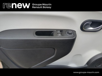 Photo 14 du bon plan RENAULT Twingo E-Tech Electric Zen R80 Achat IntÃ©gral - 21 occasion à 9990 €