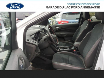 ddf-core-media-a3hVCF12032639_5.jpg Photo 5 du bon plan FORD Kuga 1.5 Flexifuel-E85 150ch Stop&Start ST-Line 4x2 BVA Euro6.2 occasion à 16490 €