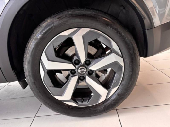 Photo 11 du bon plan NISSAN Qashqai 1.3 Mild Hybrid 158ch N-Connecta Xtronic occasion à 22390 €