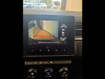 Photo 12 du bon plan RENAULT Captur 1.6 E-Tech hybride rechargeable 160ch Intens -21 occasion à 19590 €