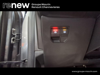 Photo 19 du bon plan RENAULT Megane E-Tech Electric EV60 220ch Techno super charge occasion à 24990 €