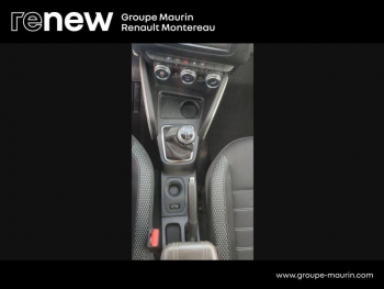 Photo 30 du bon plan DACIA Duster 1.3 TCe 130ch FAP Prestige 4x2 - 20 occasion à 12990 €