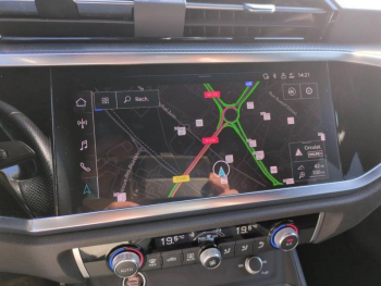ddf-core-media-ISs4xD4032982_8.jpg Photo 8 du bon plan AUDI Q3 45 TFSI e 245ch S line S tronic 6 occasion à 32900 €