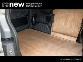 Photo 11 du bon plan RENAULT Express Van 1.5 Blue dCi 95ch Confort occasion à 11990 €