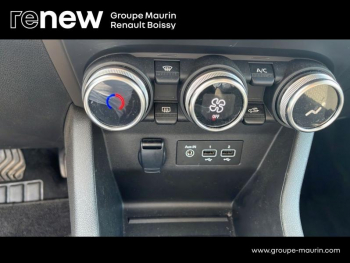 Photo 25 du bon plan RENAULT Clio 1.6 E-Tech hybride 145ch Evolution occasion à 17750 €