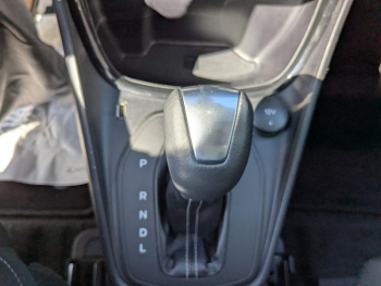 ddf-core-media-xke7Q827549_20.jpg Photo 20 du bon plan FORD Puma 1.0 EcoBoost 125ch S&S mHEV Titanium Powershift occasion à 20890 €