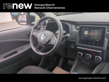 Photo 19 du bon plan RENAULT Zoe Life charge normale R110 occasion à 7899 €