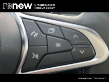 Photo 23 du bon plan RENAULT Captur 1.6 E-Tech hybride rechargeable 160ch Intens -21 occasion à 17950 €