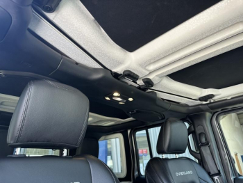 Photo 14 du bon plan JEEP Wrangler 2.2 MultiJet 200ch Overland Command-Trac BVA8 188g occasion à 45390 €