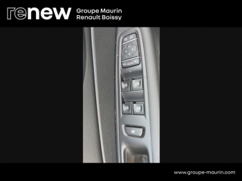 Photo 21 du bon plan RENAULT Captur 1.3 TCe 130ch FAP Intens occasion à 13990 €