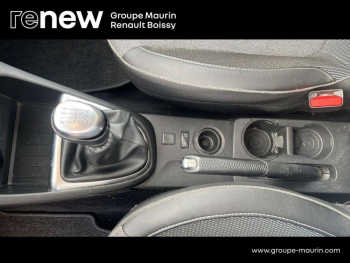 Photo 27 du bon plan RENAULT Captur 1.3 TCe 130ch FAP Intens occasion à 13990 €