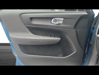Photo 14 du bon plan VOLVO XC40 Recharge 231ch Start EDT occasion à 26900 €