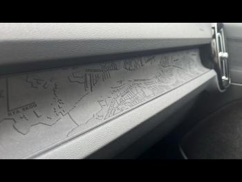 Photo 19 du bon plan VOLVO XC40 Recharge 231ch Start EDT occasion à 26900 €