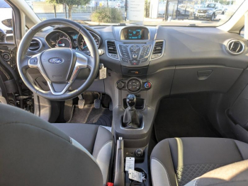 Photo 11 du bon plan FORD Fiesta 1.25 60ch Trend 5p occasion à 10990 €