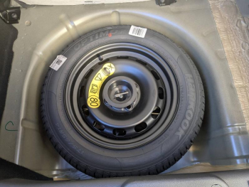 Photo 15 du bon plan FORD Fiesta 1.25 60ch Trend 5p occasion à 10990 €